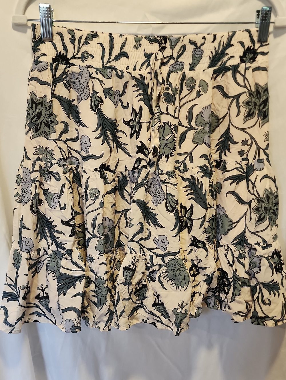 Spartina 449 White Lined Mini Skirt with Blue Floral Print And Flounced Hem